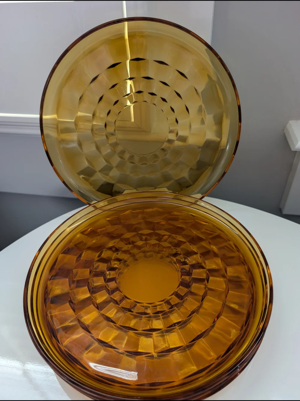 Set of 4 Vintage Federal Glass Windsor Amber Dinner Plates 9